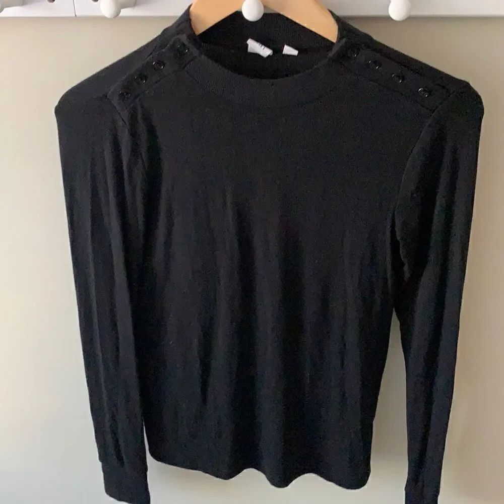 Gap sweater  